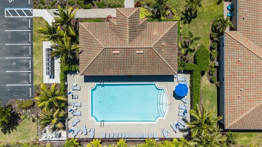 8170  Venetian Pointe  DR, Fort Myers, FL 33908