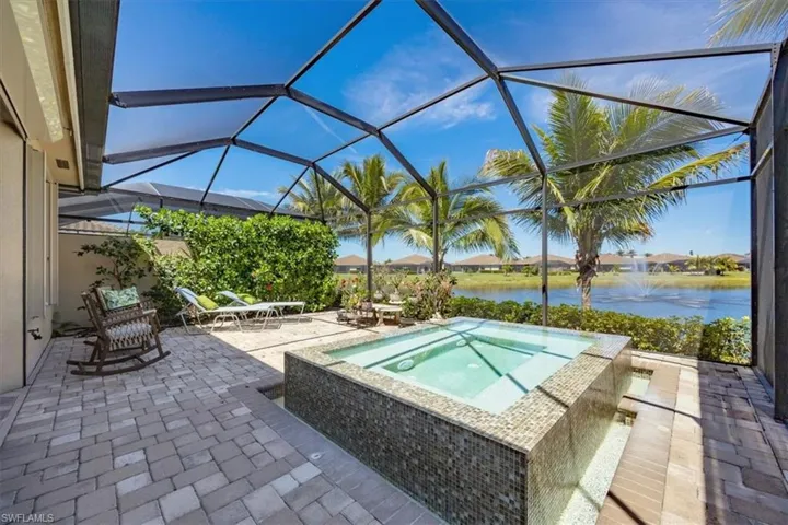 8170  Venetian Pointe  DR, Fort Myers, FL 33908