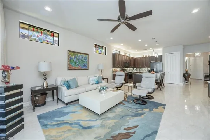 8170  Venetian Pointe  DR, Fort Myers, FL 33908