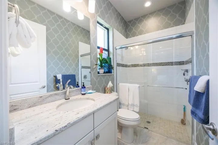 8170  Venetian Pointe  DR, Fort Myers, FL 33908
