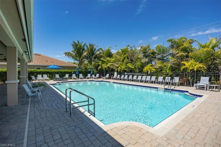 8170  Venetian Pointe  DR, Fort Myers, FL 33908