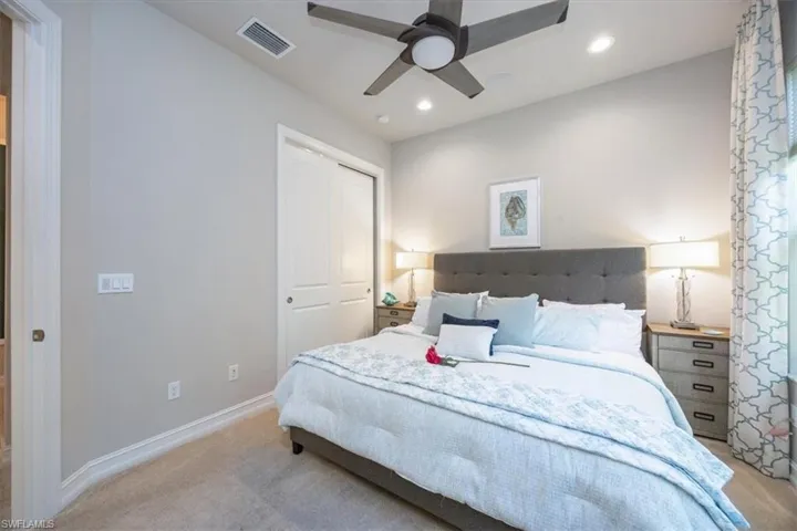 8170  Venetian Pointe  DR, Fort Myers, FL 33908