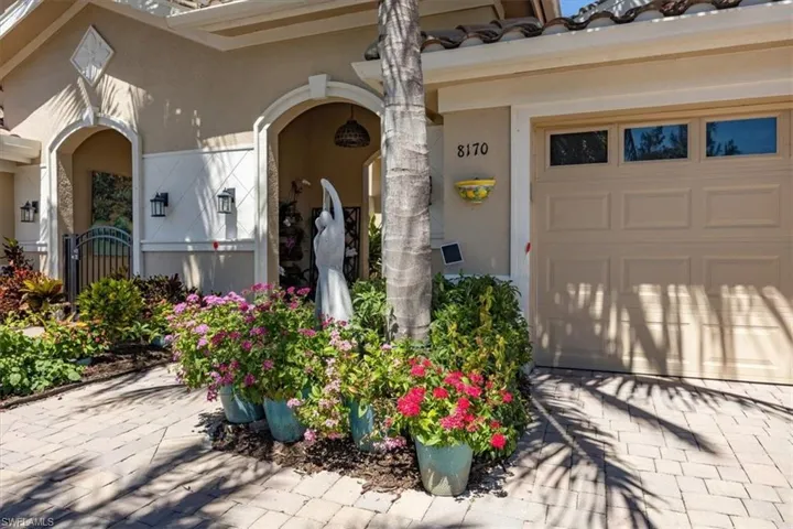 8170  Venetian Pointe  DR, Fort Myers, FL 33908