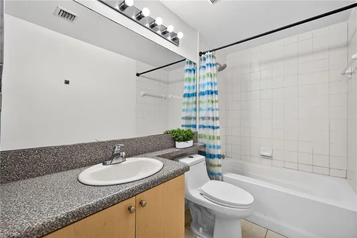 1200 Reserve Way 105, Naples, Florida 34105