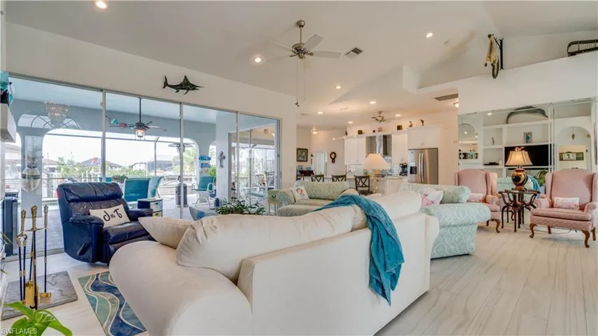 Spacious Great Room