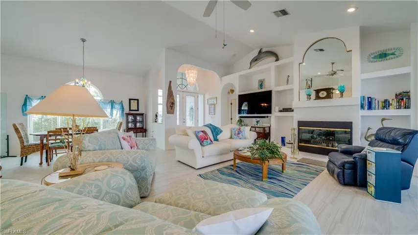Spacious Great Room