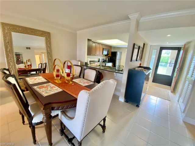 145  Cypress E WAY, Naples, FL 34110