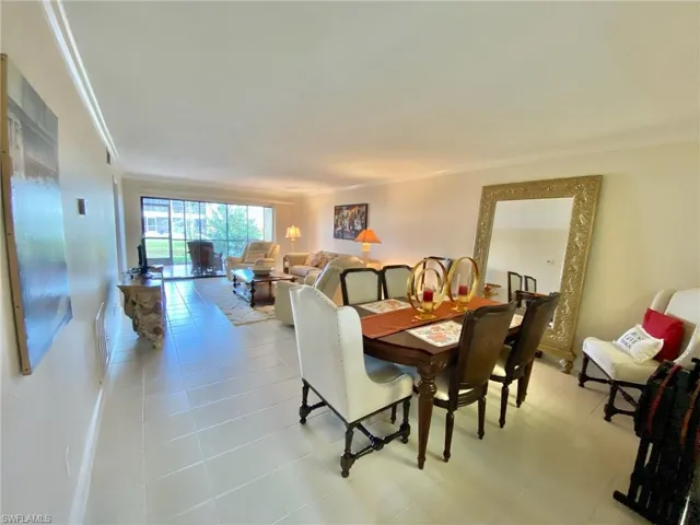 145  Cypress E WAY, Naples, FL 34110