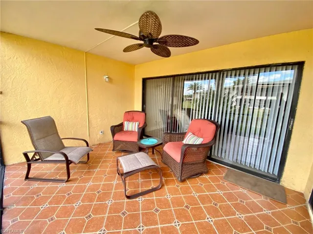 145  Cypress E WAY, Naples, FL 34110