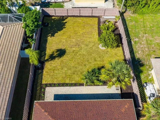 655 106th Ave N, Naples Fl 34108