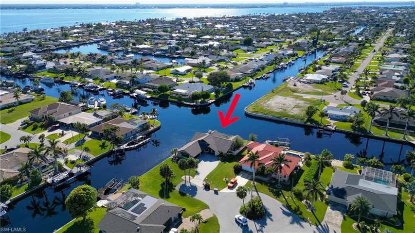3136 SE 19th  AVE, Cape Coral, FL 33904