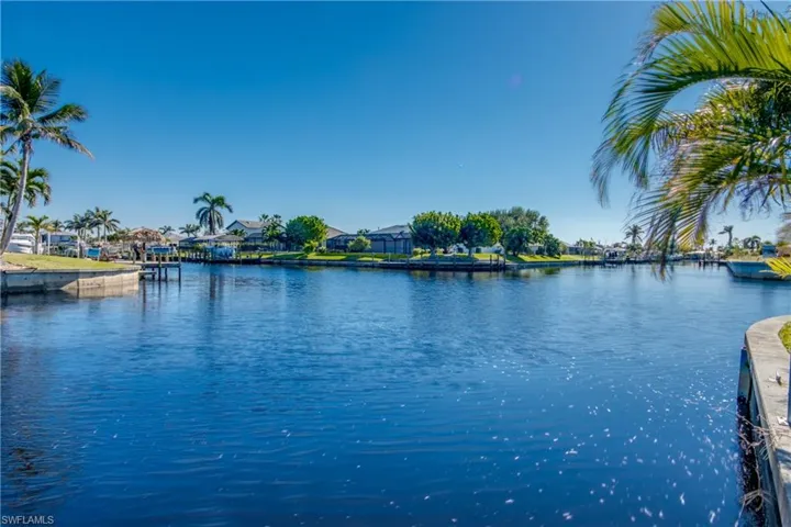 3136 SE 19th  AVE, Cape Coral, FL 33904