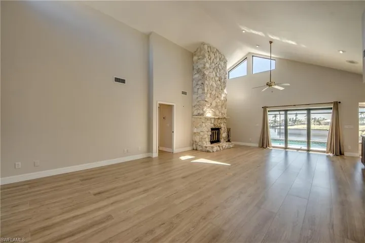 3136 SE 19th  AVE, Cape Coral, FL 33904