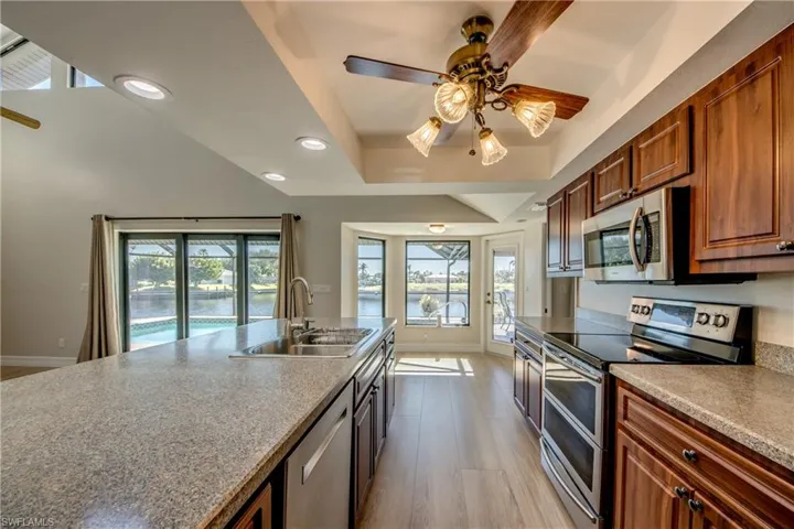 3136 SE 19th  AVE, Cape Coral, FL 33904