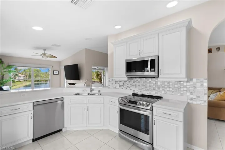 23310 Coconut Island Dr 201, Estero, Florida 34134