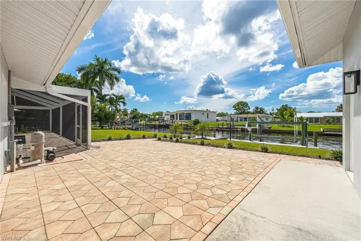 4930 Edith Esplanade, Cape Coral, Florida 33904