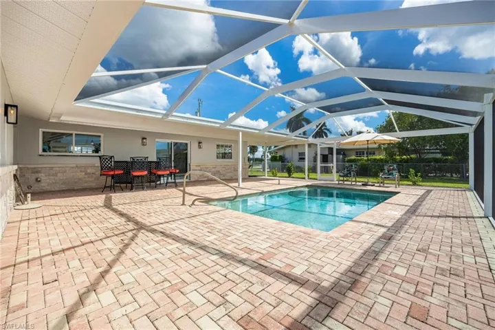 4930 Edith Esplanade, Cape Coral, Florida 33904