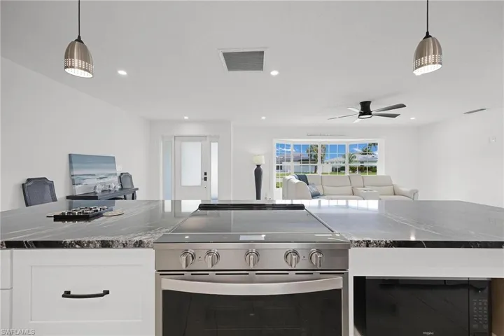 4930 Edith Esplanade, Cape Coral, Florida 33904