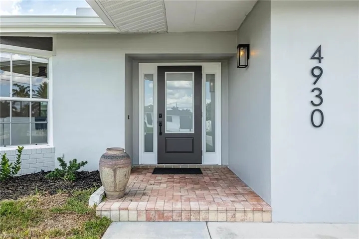4930 Edith Esplanade, Cape Coral, Florida 33904