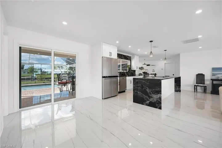 4930 Edith Esplanade, Cape Coral, Florida 33904