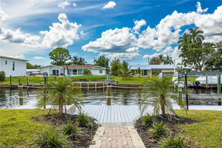 4930 Edith Esplanade, Cape Coral, Florida 33904