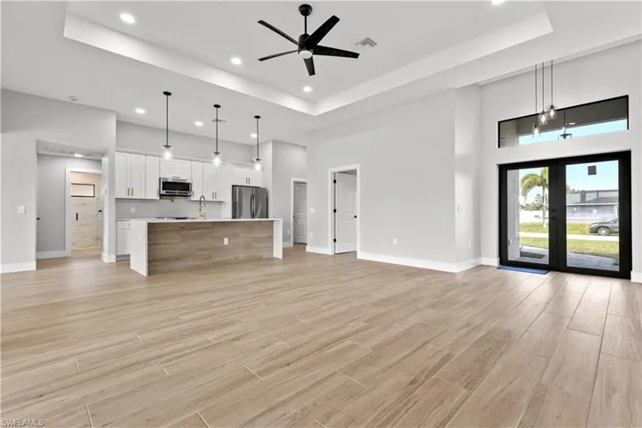 322 NW 5th ST, CAPE CORAL FL 33993