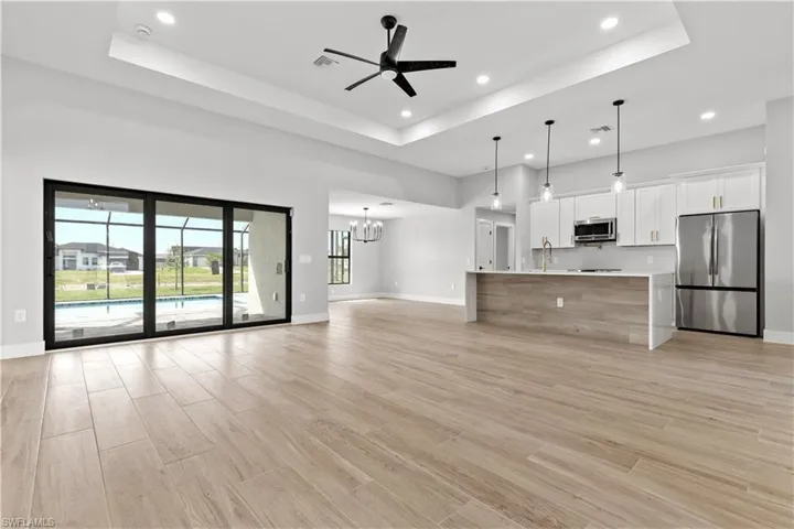322 NW 5th ST, CAPE CORAL FL 33993