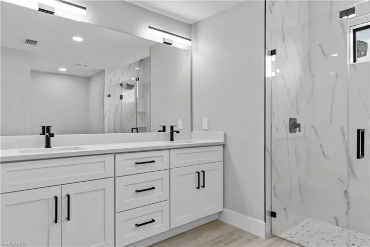322 NW 5th ST, CAPE CORAL FL 33993