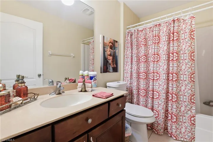 2207 28th St, Cape Coral, Florida 33909