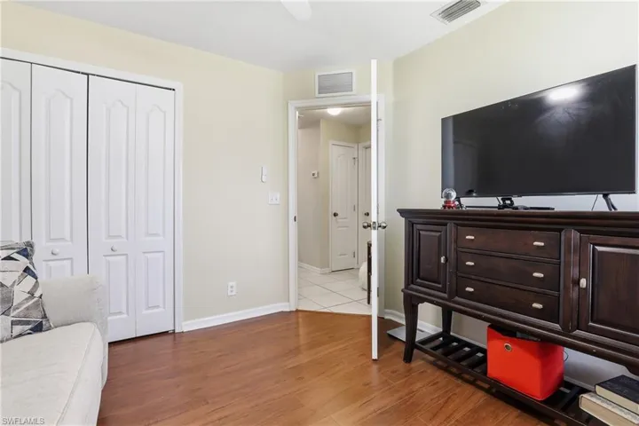 2207 28th St, Cape Coral, Florida 33909