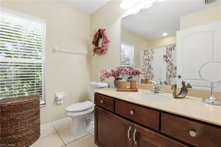 2207 28th St, Cape Coral, Florida 33909