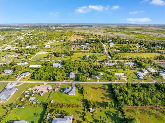 Aerial view of property and surrounding area