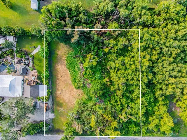 Aerial view of property's location with property boundaries highlighted