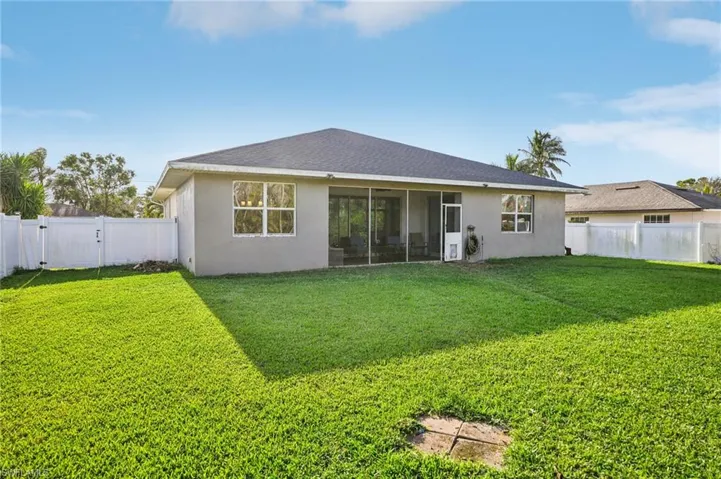 1116 Se 13th Ct, Cape Coral Fl 33990
