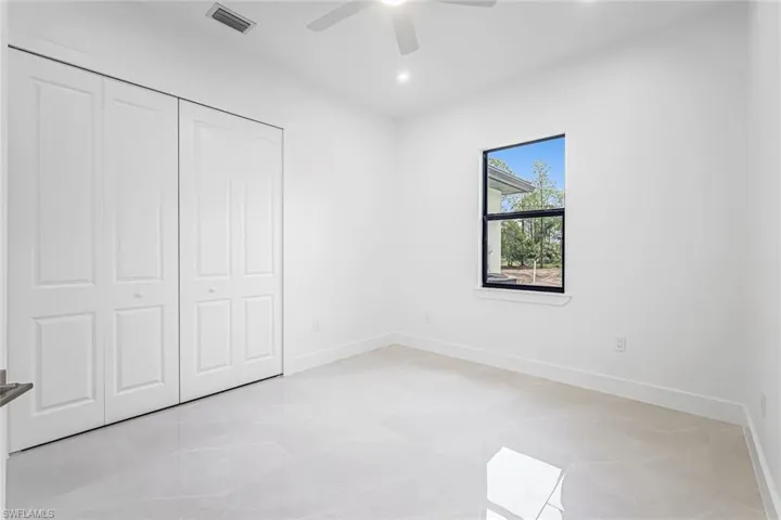 2840 Golden Gate Blvd W, Naples, Florida 34120