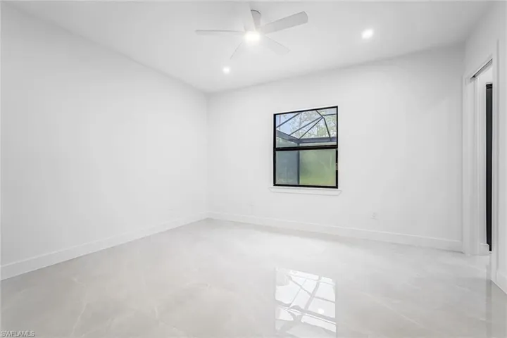 2840 Golden Gate Blvd W, Naples, Florida 34120