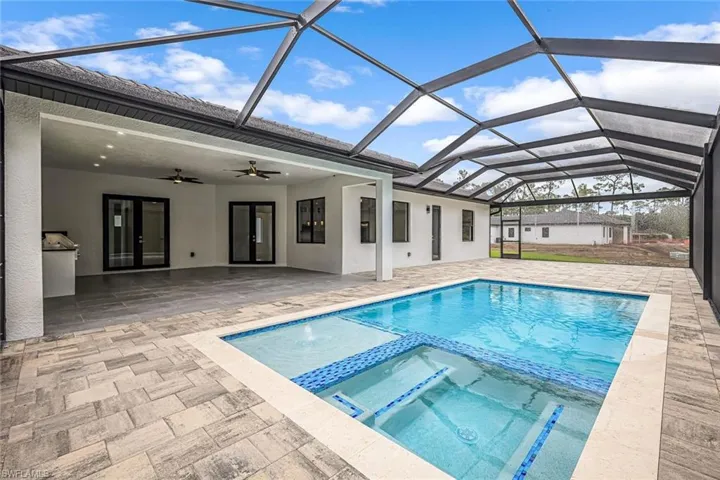 2840 Golden Gate Blvd W, Naples, Florida 34120