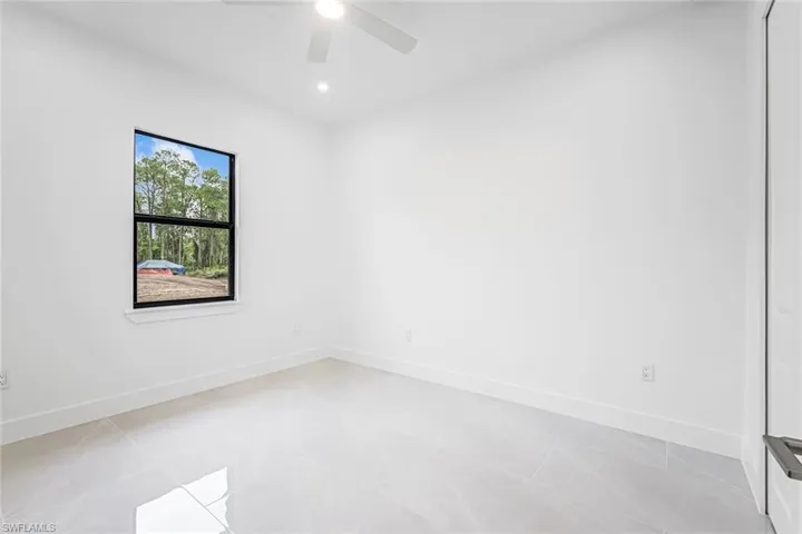 2840 Golden Gate Blvd W, Naples, Florida 34120