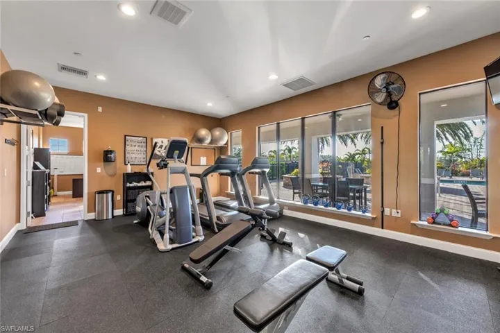 13447 Golden Palms Cir, Fort Myers, Florida 33913