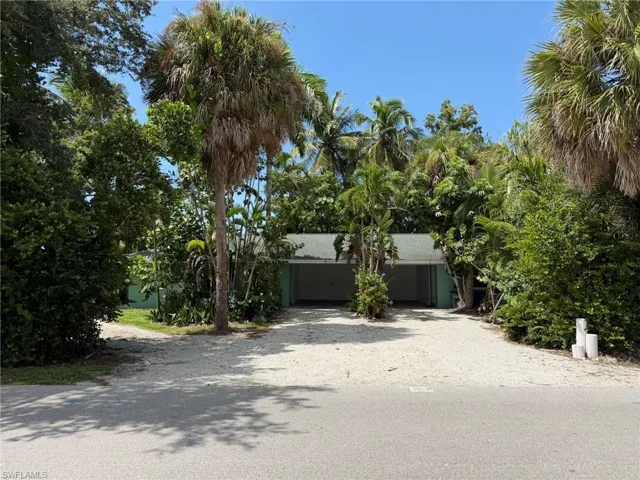 Front View from Imperial Shores