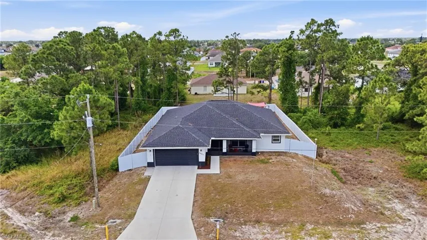 2907 18th St Sw, Lehigh Acres, Florida 33976