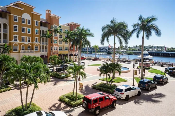 450  BAYFRONT  PL, Naples, FL 34102