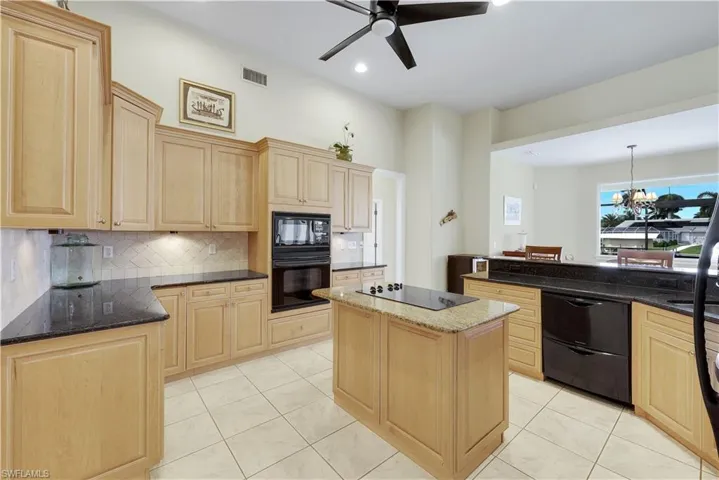 2215 Sw 45th Ter, Cape Coral, Florida 33914