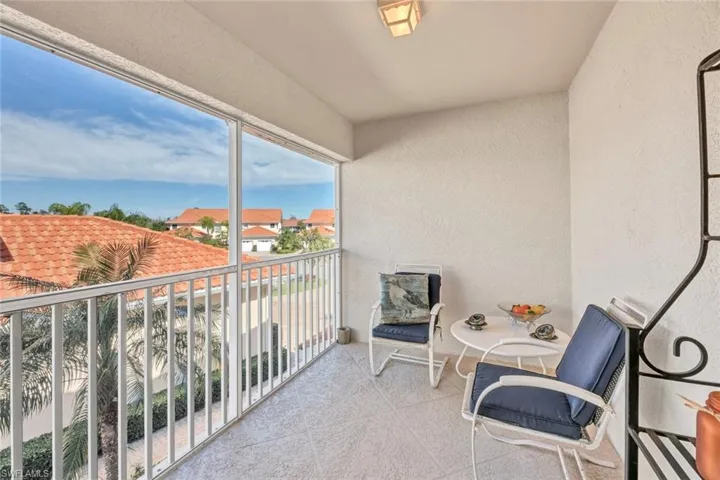 5260 Birmingham Dr # 202, Naples Fl 34110