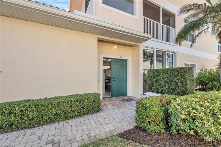 5260 Birmingham Dr # 202, Naples Fl 34110