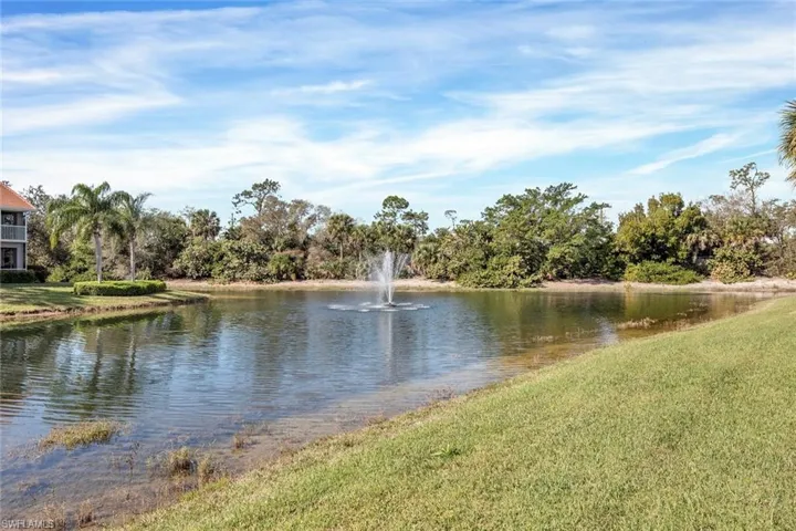 5260 Birmingham Dr # 202, Naples Fl 34110