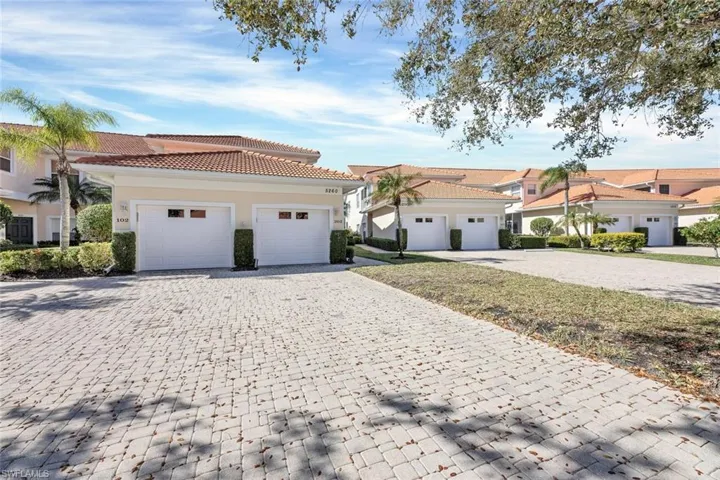 5260 Birmingham Dr # 202, Naples Fl 34110