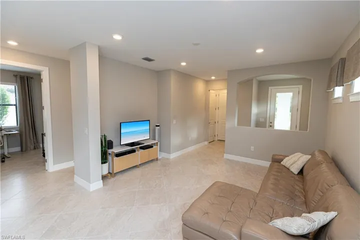 11208 Carlingford Rd, Fort Myers Fl 33913