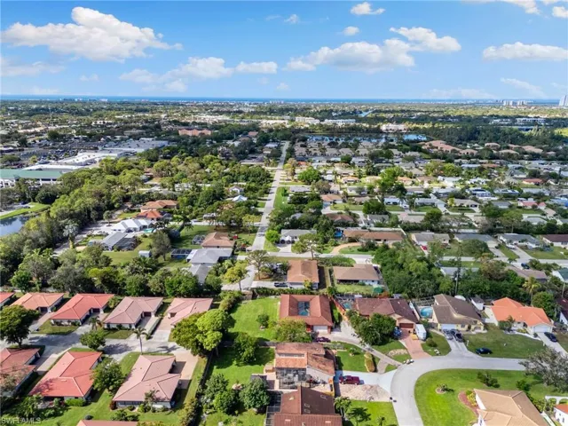 27443  Pelican Ridge  CIR, Bonita Springs, FL 34135