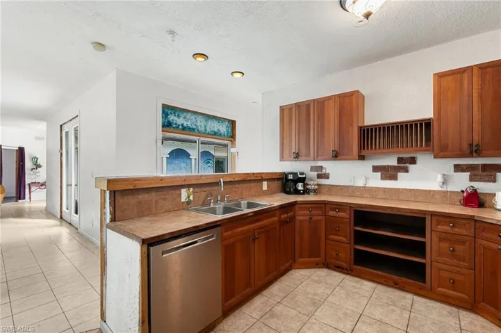 27443  Pelican Ridge  CIR, Bonita Springs, FL 34135